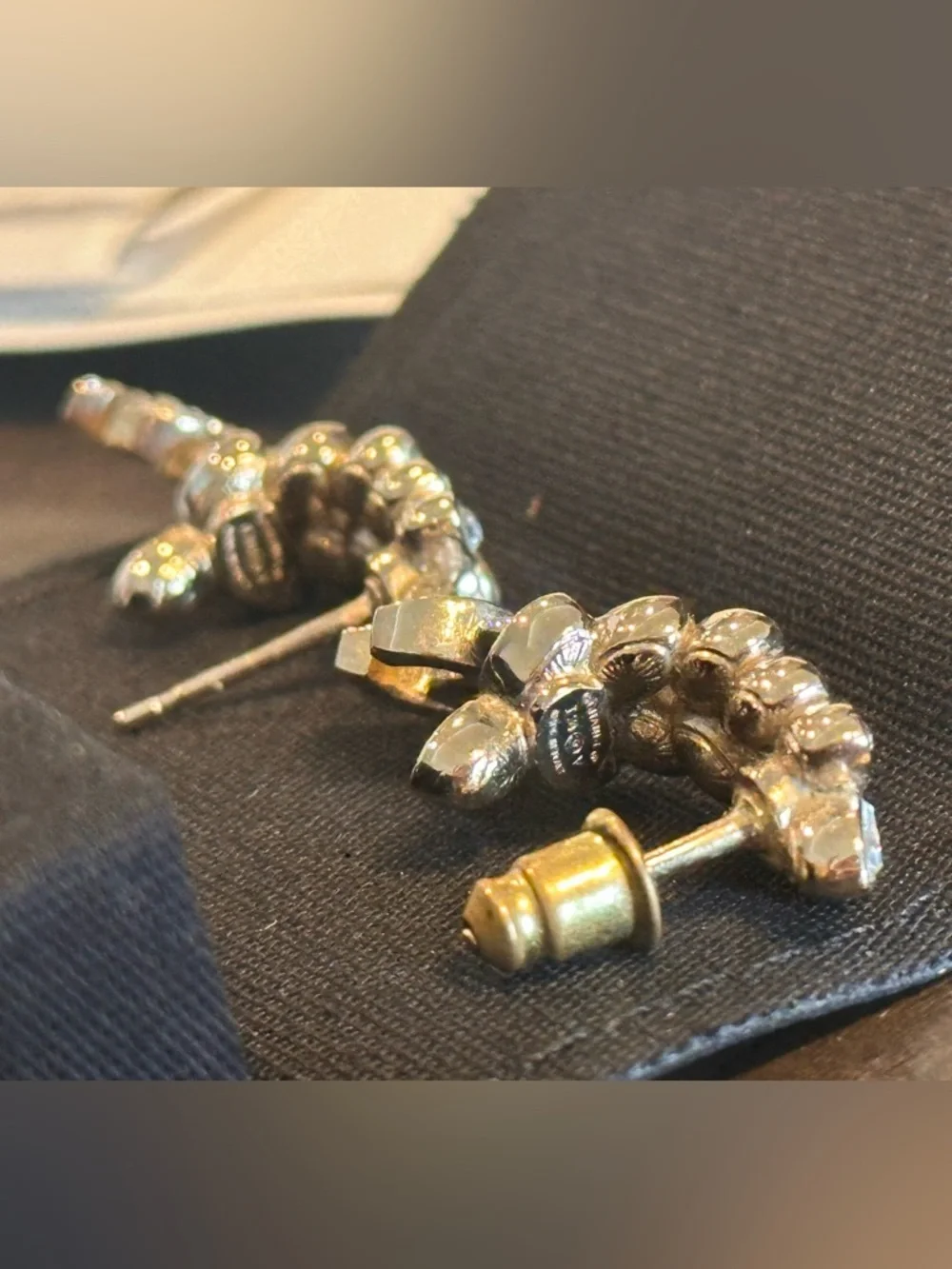 CHANEL Crystal CC Leaf Stud Earrings - Picture 6 of 6